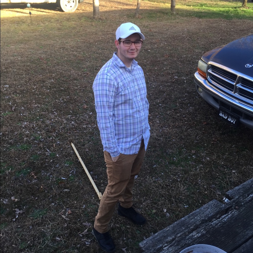 Meet your Posher, Casey